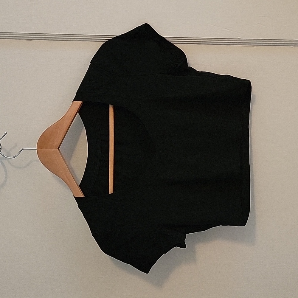 🤎 Crop V-neck